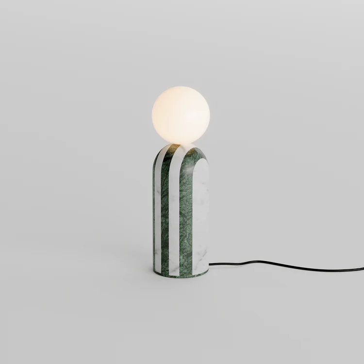 stripeTlamp0-min